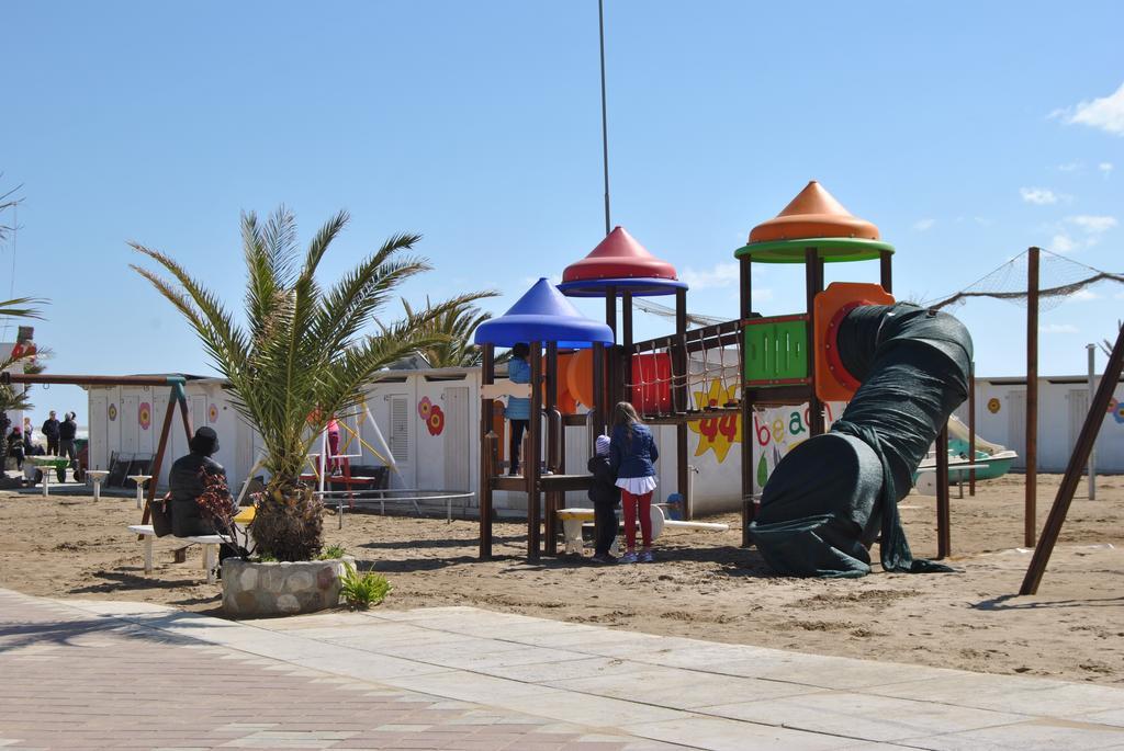 רימיני Hotel Pacific מראה חיצוני תמונה