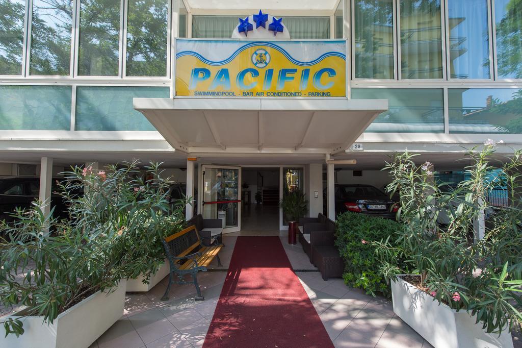 רימיני Hotel Pacific מראה חיצוני תמונה